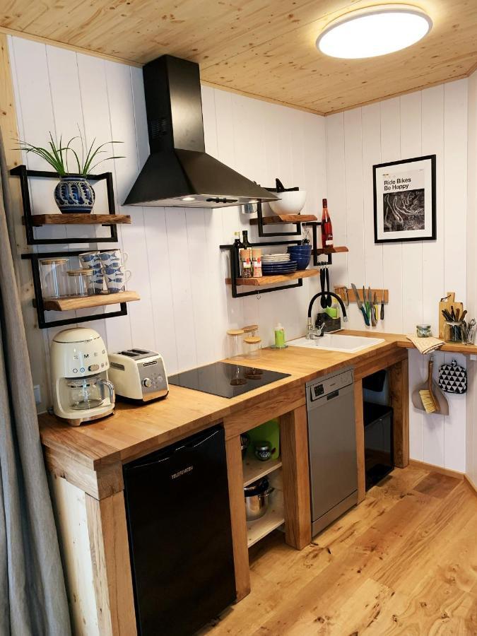 Hjem - Tiny Homes Direkt Am Wald Zwischen Allgaeu & Bodensee Bergatreute Exteriör bild