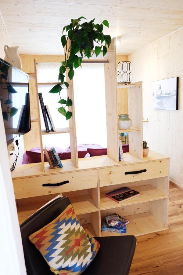 Hjem - Tiny Homes Direkt Am Wald Zwischen Allgaeu & Bodensee Bergatreute Exteriör bild