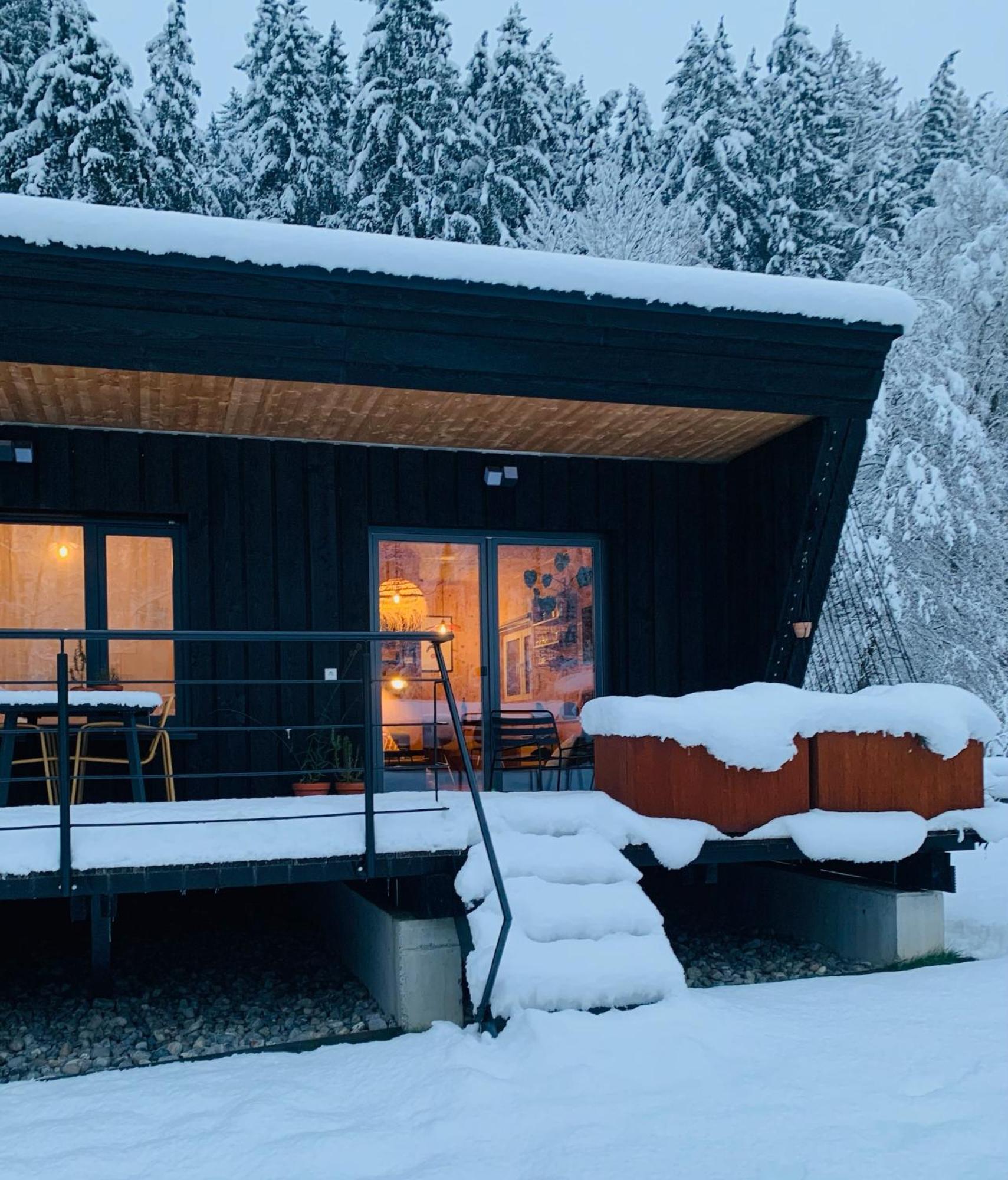 Hjem - Tiny Homes Direkt Am Wald Zwischen Allgaeu & Bodensee Bergatreute Exteriör bild